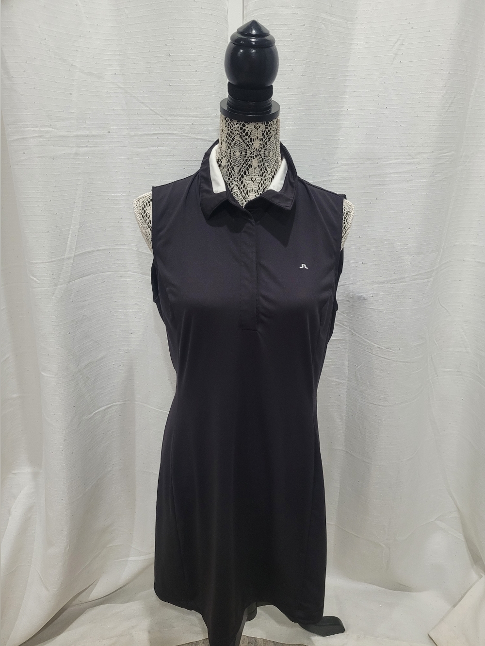 j.lindeberg golf dress Size XLARGE Color Black